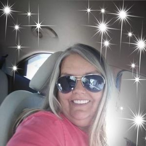 Meet your Posher, Pamela